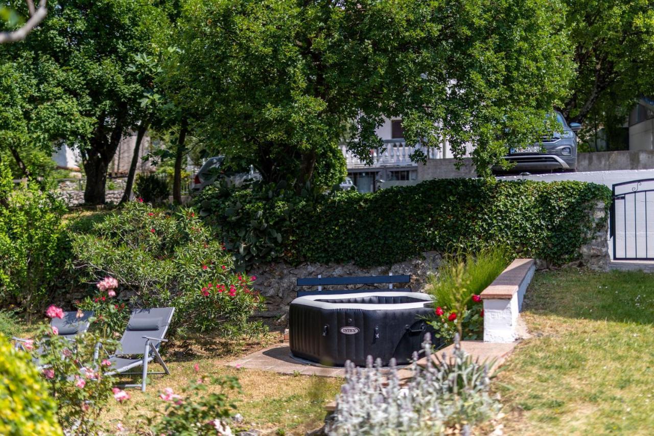 Charming Studio With Hot Tube, Terrace, Barbecue And Garden Kraljevica Esterno foto